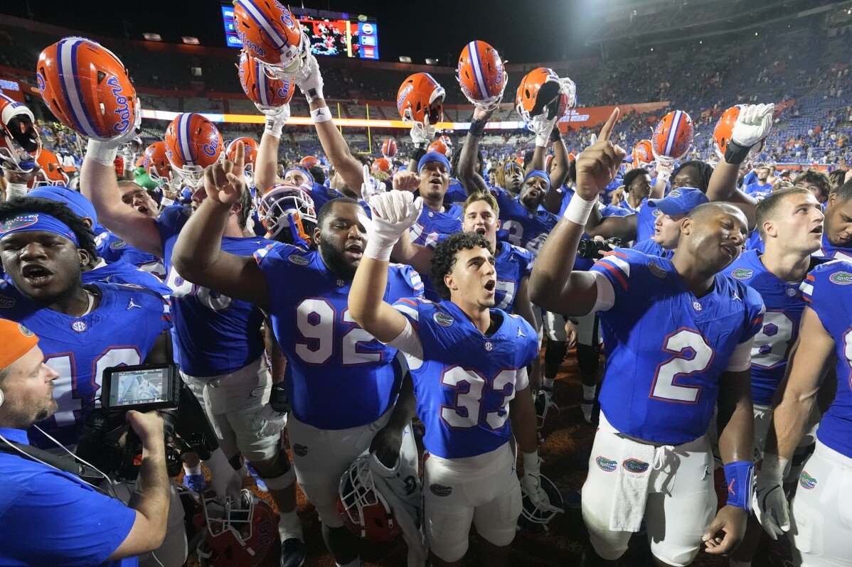 Graham Mertz, Montrell Johnson sorgen für Punkte, als Florida UCF im Swamp mit 24:13 schlägt